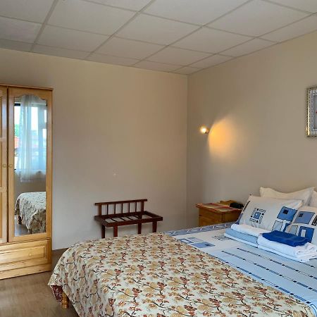 Guest House “Olesya” Obzor Bagian luar foto