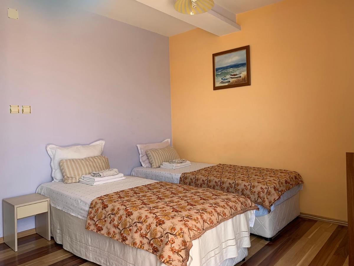 Guest House “Olesya” Obzor Bagian luar foto