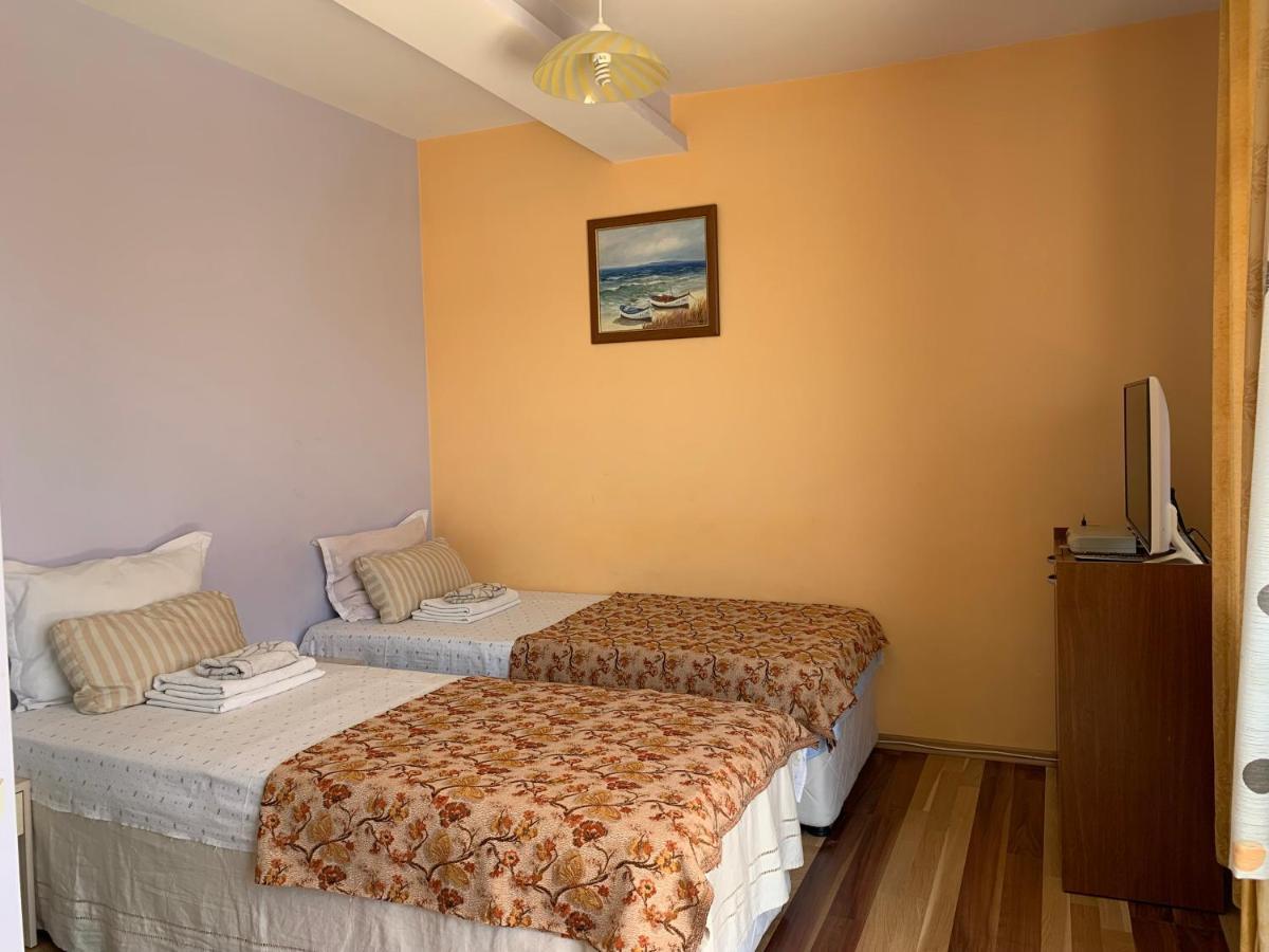 Guest House “Olesya” Obzor Bagian luar foto
